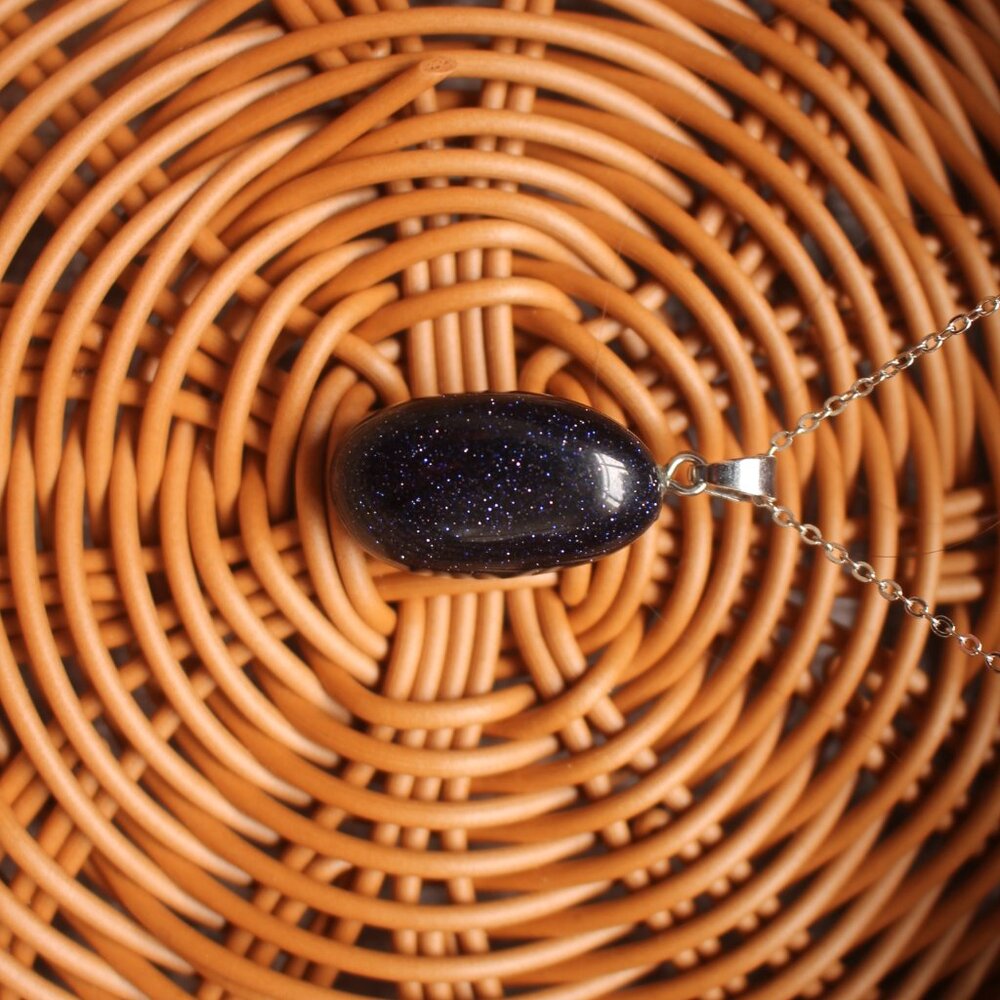 Blue Goldstone Oval Sparkle Pendant Necklace – Silver Chain - Picture 5 of 7